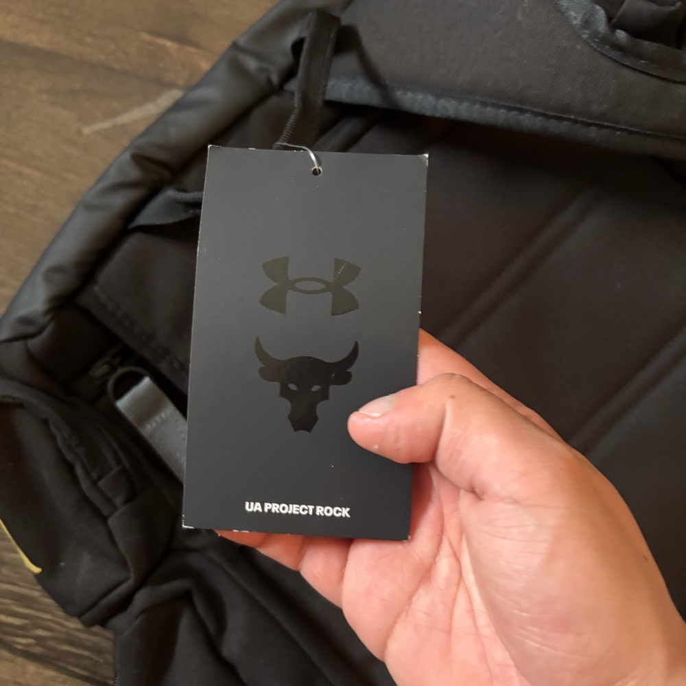 Under Armour UA Project Rock Duffle Backpack Bag Black Gold Gym $130 NEW - Picture 8 of 8